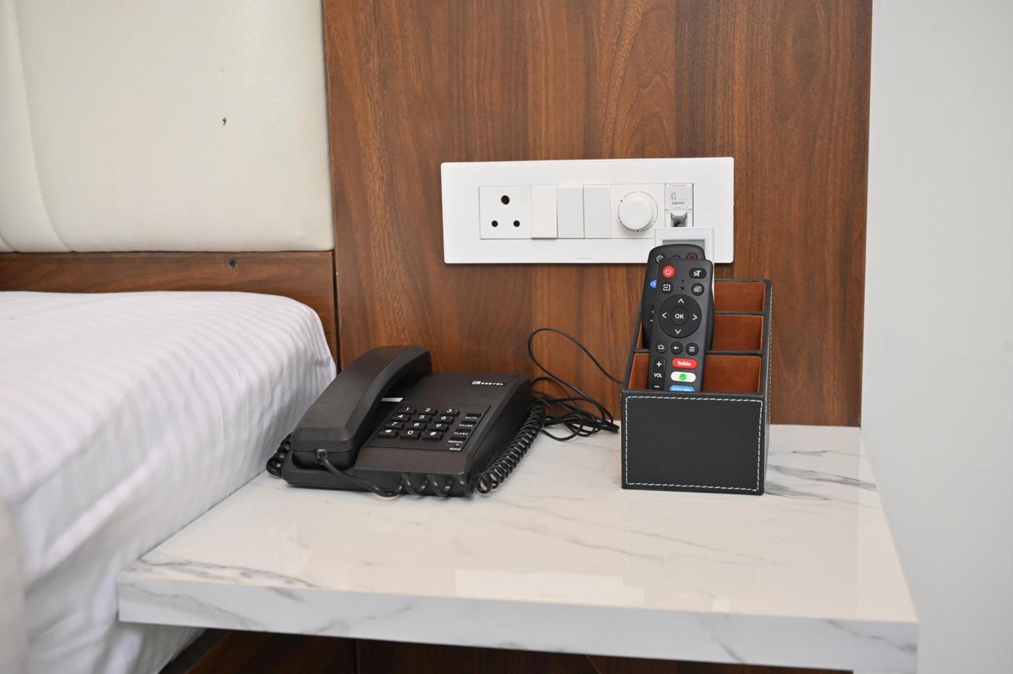 Hotel Shri Devi Comforts Inn Bhatkal Zewnętrze zdjęcie